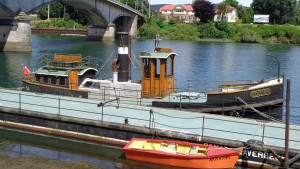 Die Collico, ein Dampfboot aus Dresden liegt jetzt in Valdivia